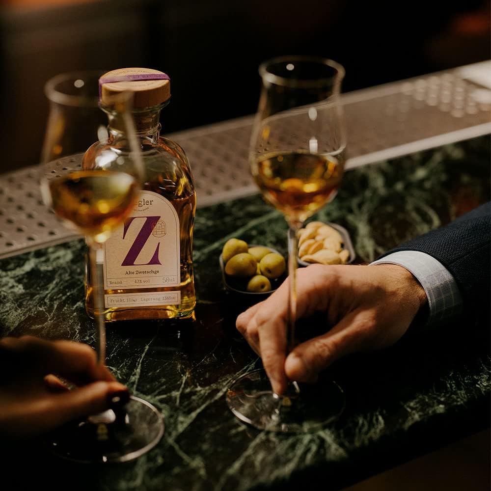 Ziegler Weinbergpfirsich Likör 18% (1x 0,5l) - Fruchtiger Pfirsichlikör mit feiner Säure und aromatischer Tiefe