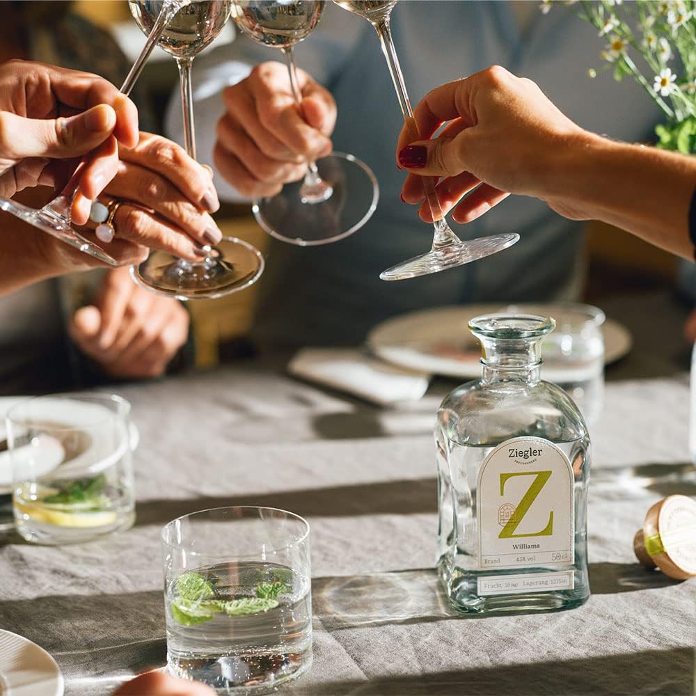 Ziegler Weinbergpfirsich Likör 18% (1x 0,5l) - Fruchtiger Pfirsichlikör mit feiner Säure und aromatischer Tiefe